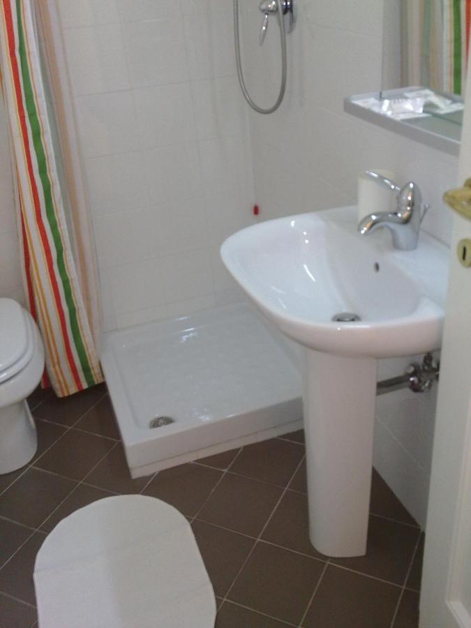 Locanda Maja B&B グアルディアグレーレ エクステリア 写真