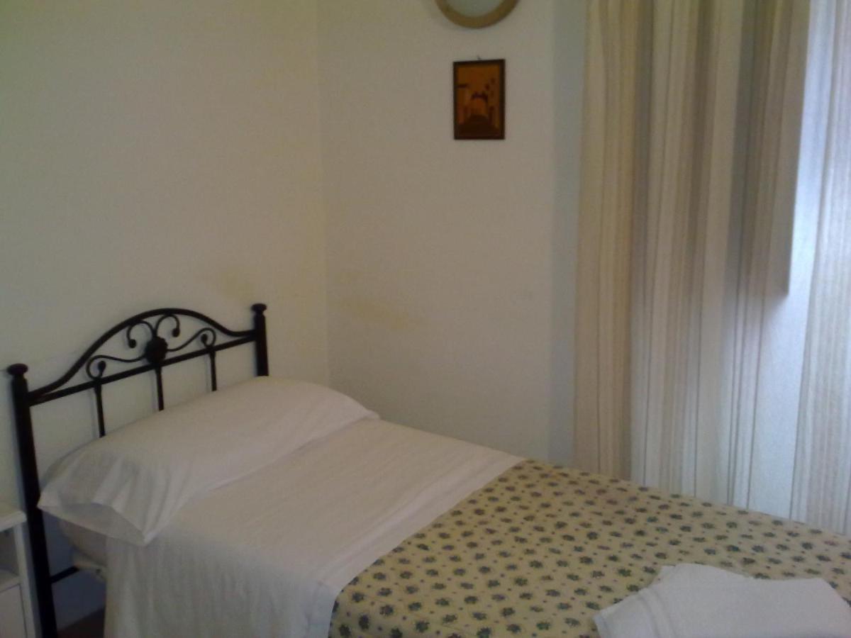 Locanda Maja B&B グアルディアグレーレ エクステリア 写真